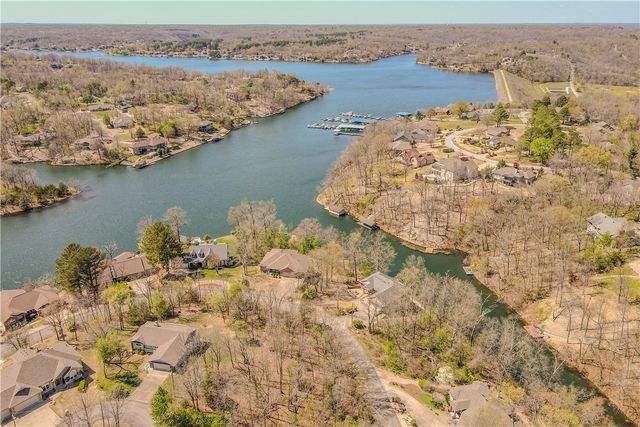 7 Cheviot Trace, Bella Vista, AR 72715