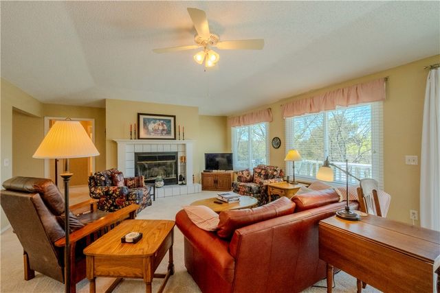 7 Cheviot Trace, Bella Vista, AR 72715