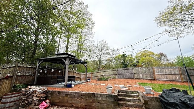 118 Spruce Road, Norwood, MA 02062