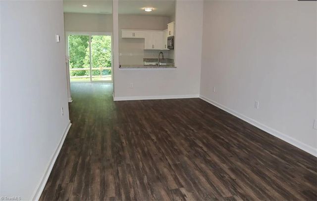 1118 Brooksridge Way, Whitsett, NC 27377