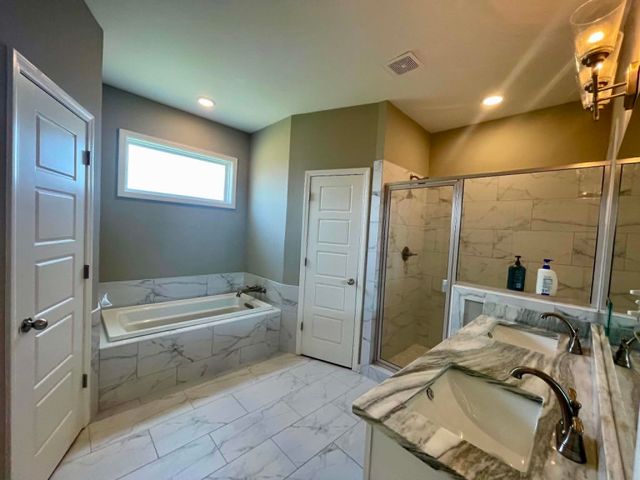 120 OAKLAND RIDGE CV, Oakland, TN 38060