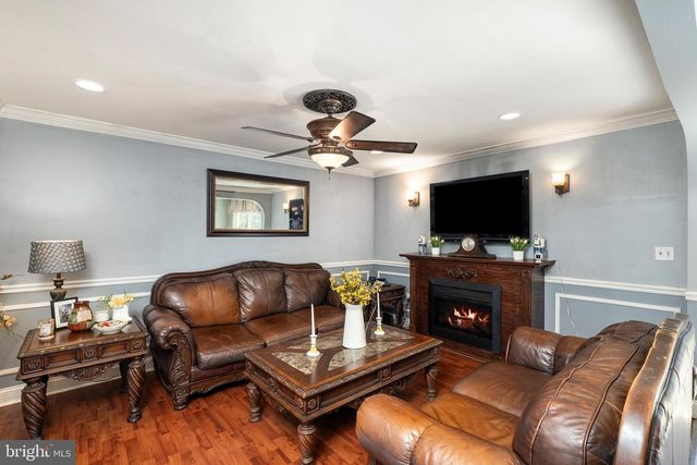 3 COUNTRY LN, Hamilton, NJ 08690