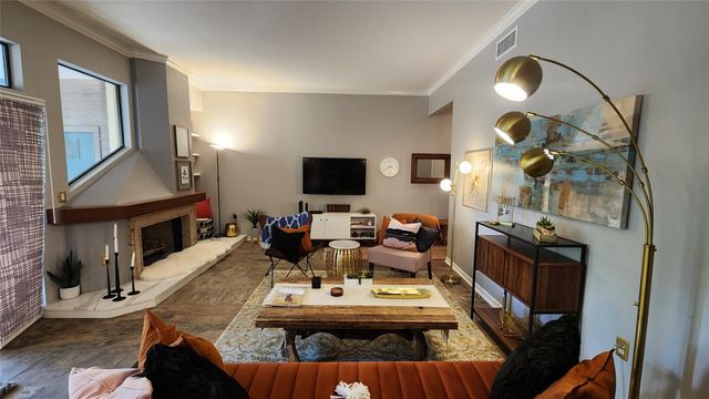 300 San Gabriel Village BLVD 411, Georgetown, TX 78626