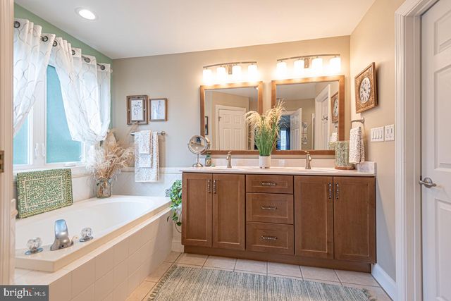 5774 ROYAL MILE BLVD, Salisbury, MD 21801