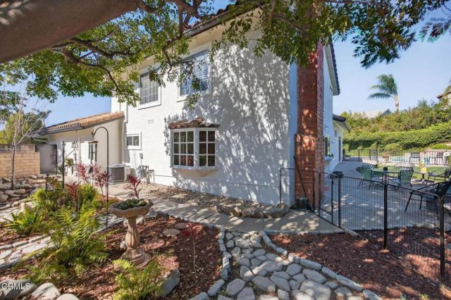2274 Via Tomas, Camarillo, CA 93010