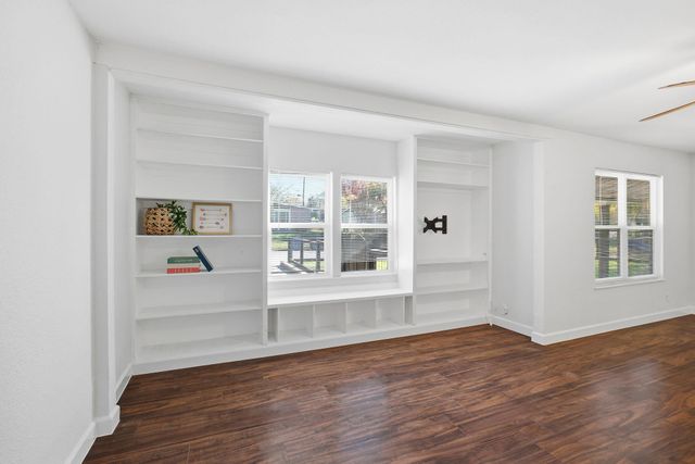 5212 Medford DR, Austin, TX 78723