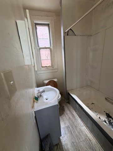 1140 Lasalle STREET, Racine, WI 53404