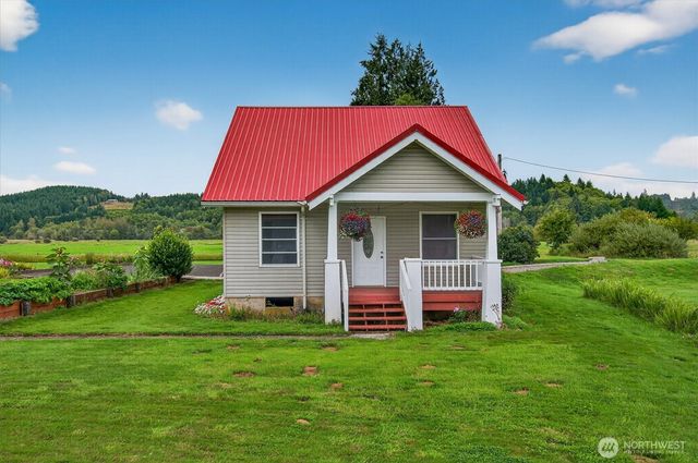1710 W State Route 4, Skamokawa, WA 98647