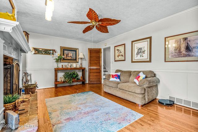 5206 Arrowshire Dr, La Grange, KY 40031