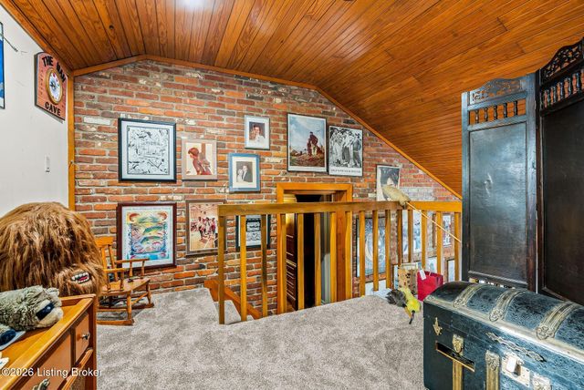 5206 Arrowshire Dr, La Grange, KY 40031