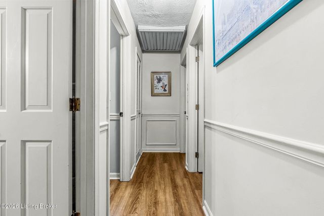 5206 Arrowshire Dr, La Grange, KY 40031