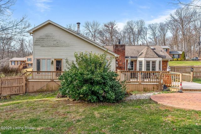 5206 Arrowshire Dr, La Grange, KY 40031