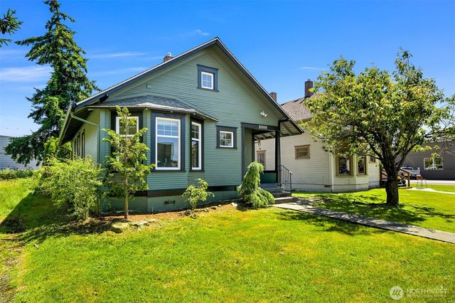 2006 Iron Street, Bellingham, WA 98225