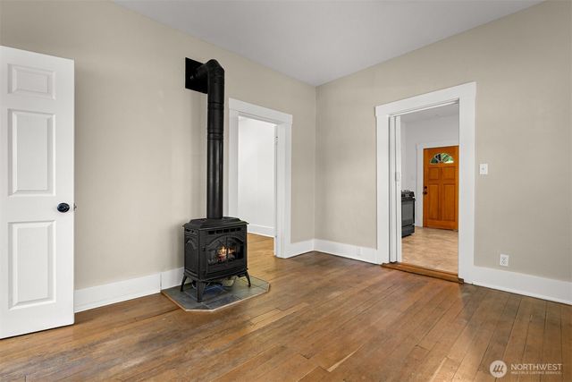 2006 Iron Street, Bellingham, WA 98225