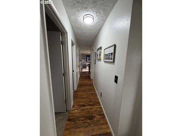 3854 VISTA Dr, North Bend, OR 97459