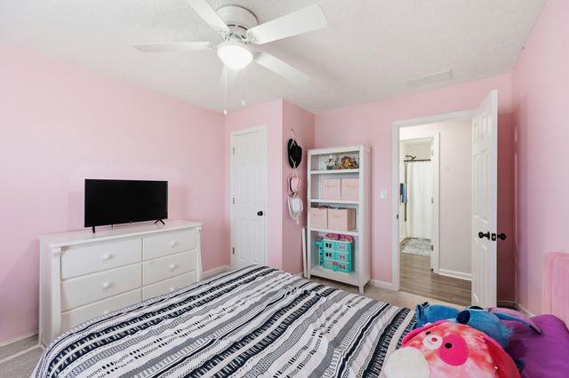 661 Old Louisville Road, Salvisa, KY 40372