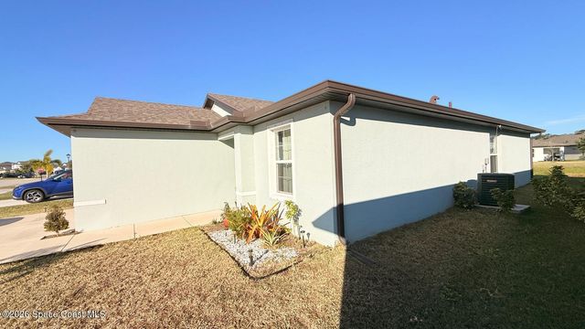 5154 Armina Place, Fort Pierce, FL 34951