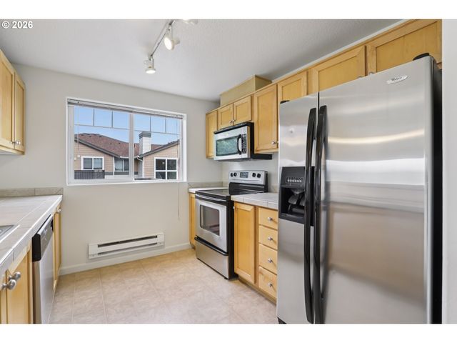 760 Nw 185TH Ave 308, Beaverton, OR 97006