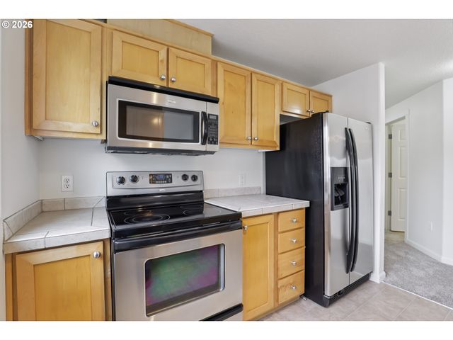 760 Nw 185TH Ave 308, Beaverton, OR 97006