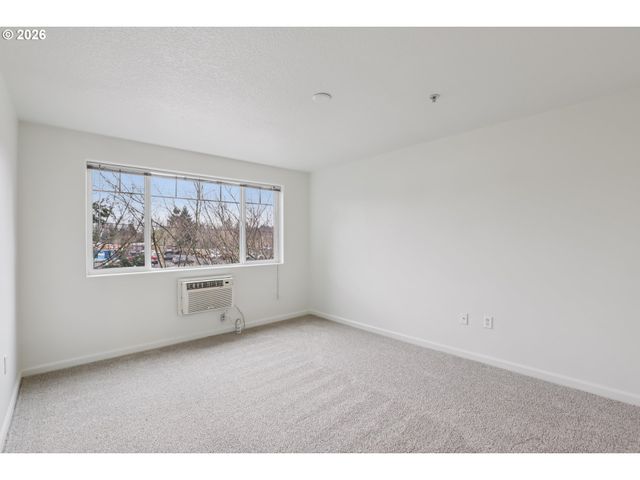 760 Nw 185TH Ave 308, Beaverton, OR 97006