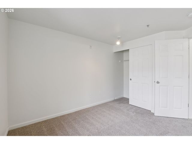 760 Nw 185TH Ave 308, Beaverton, OR 97006