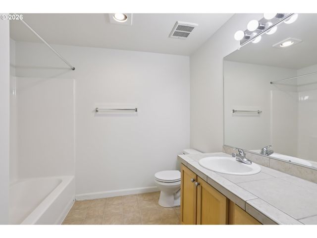 760 Nw 185TH Ave 308, Beaverton, OR 97006