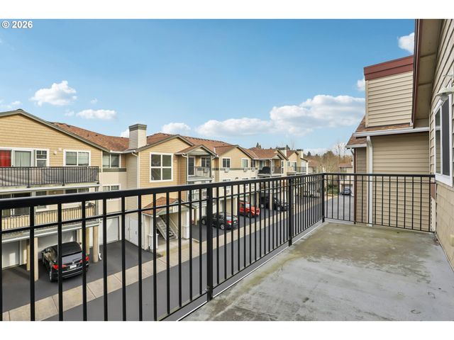 760 Nw 185TH Ave 308, Beaverton, OR 97006