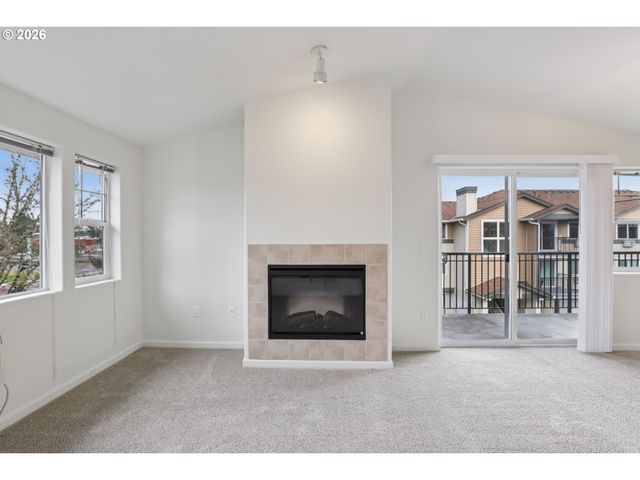 760 Nw 185TH Ave 308, Beaverton, OR 97006