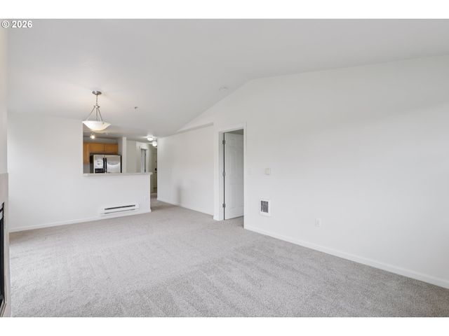 760 Nw 185TH Ave 308, Beaverton, OR 97006