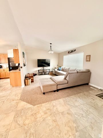 13877 S 2200 W, Bluffdale, UT 84065