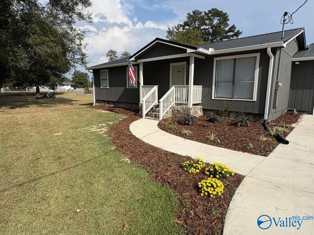 308 Juanita Street, Glencoe, AL 35905
