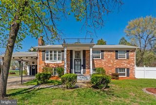 9812 LOMOND DR, Manassas, VA 20109