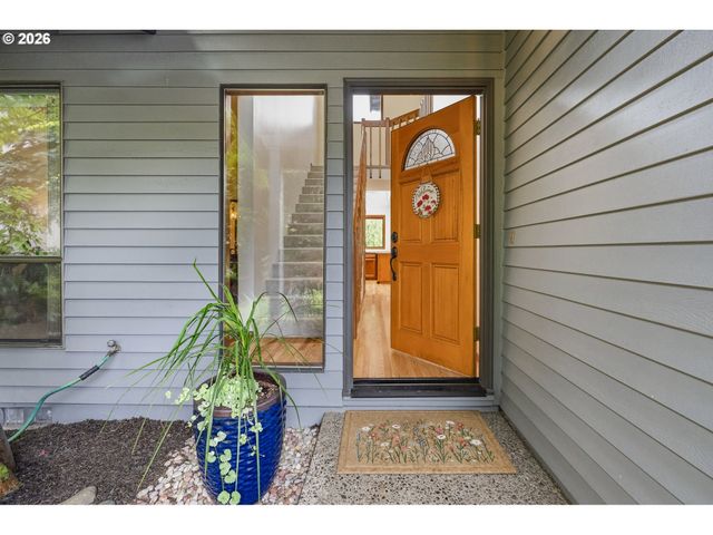 9580 Sw RIVERWOOD Ln, Tigard, OR 97224