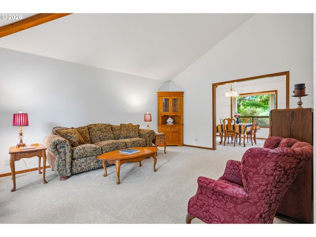 9580 Sw RIVERWOOD Ln, Tigard, OR 97224