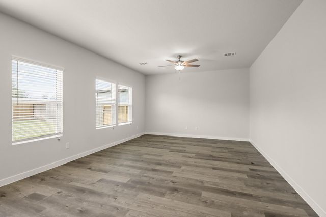 10758 Red Flagstone Drive, Conroe, TX 77306