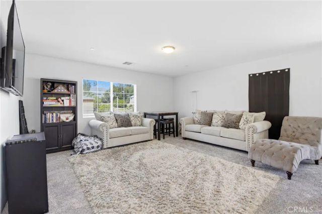 5091 Netherley, Riverside, CA 92505