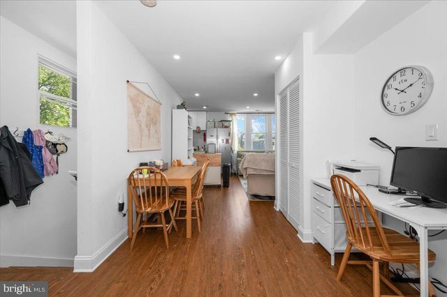 211 WEBSTER ST NE, Washington, DC 20011