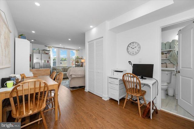 211 WEBSTER ST NE, Washington, DC 20011