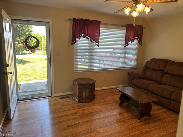 184 Shamrock Avenue, Mount Airy, NC 27030