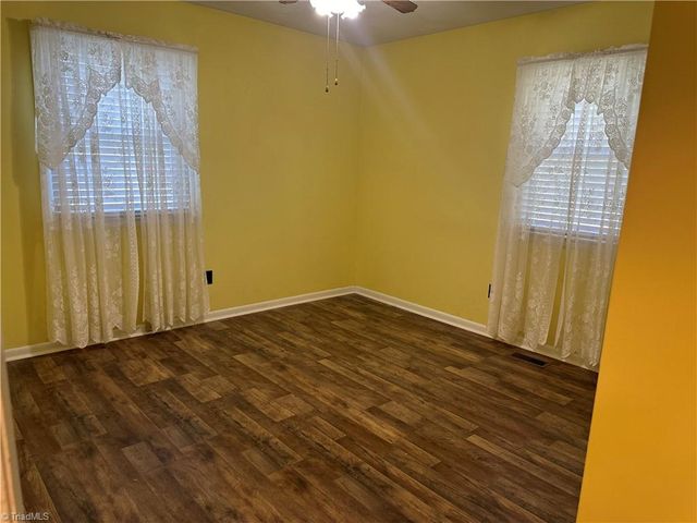 184 Shamrock Avenue, Mount Airy, NC 27030
