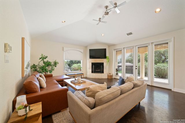 510 COPPER RIM, Spring Branch, TX 78070
