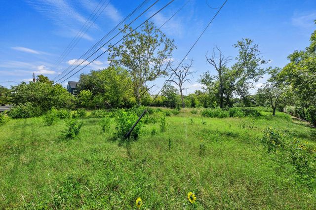 4519 S 3rd ST, Austin, TX 78745