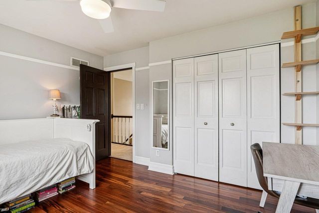 8055 S 85th STREET, Franklin, WI 53132