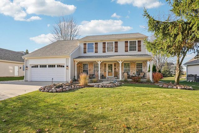 8055 S 85th STREET, Franklin, WI 53132