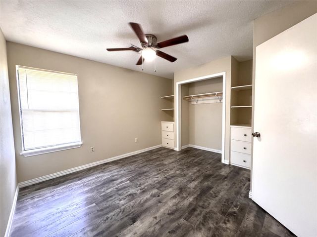 105 Magnolia Lane, Conroe, TX 77304