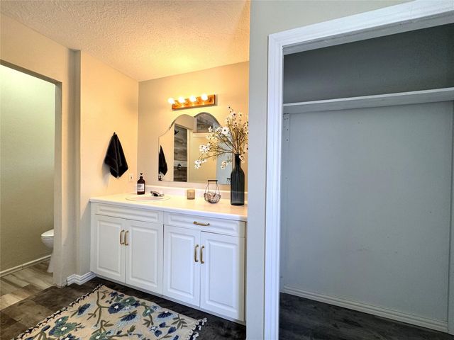 105 Magnolia Lane, Conroe, TX 77304