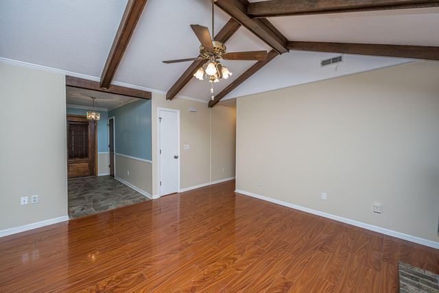 207 Foxborough Rd Road, Goose Creek, SC 29445