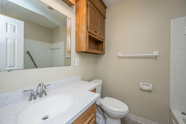 207 Foxborough Rd Road, Goose Creek, SC 29445