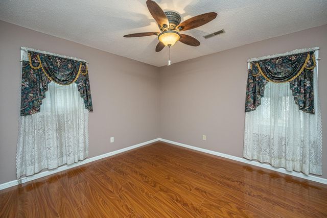 207 Foxborough Rd Road, Goose Creek, SC 29445