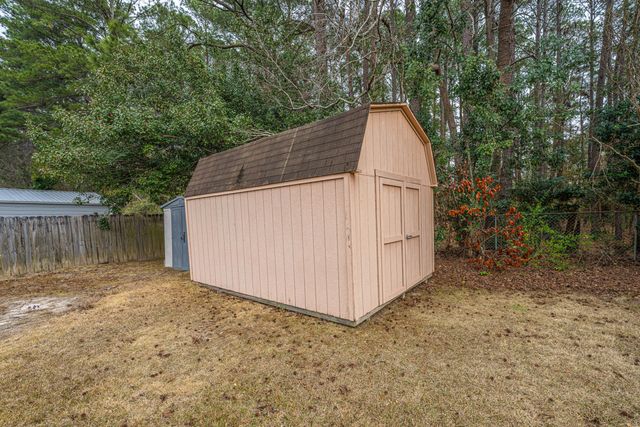 207 Foxborough Rd Road, Goose Creek, SC 29445